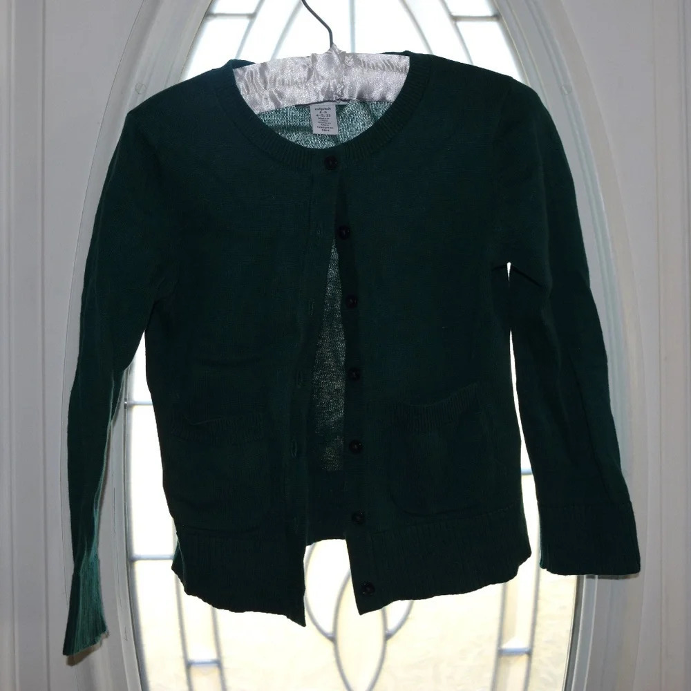 AMAZON ESSENTIALS Hunter Green Girls Uniform Cardigan Sweater Size XS (4-5)